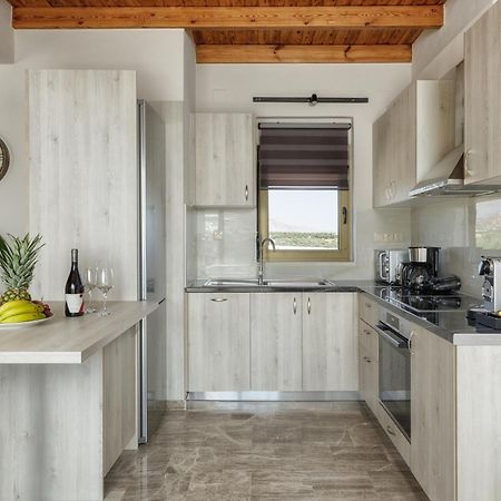 Mediterranean View Villa มากรีเยียลอส ภายนอก รูปภาพ