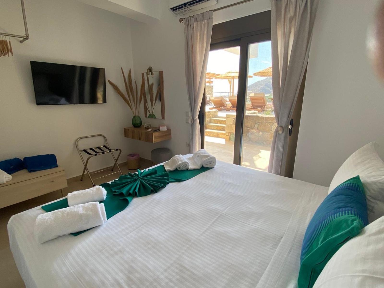 Mediterranean View Villa มากรีเยียลอส ภายนอก รูปภาพ