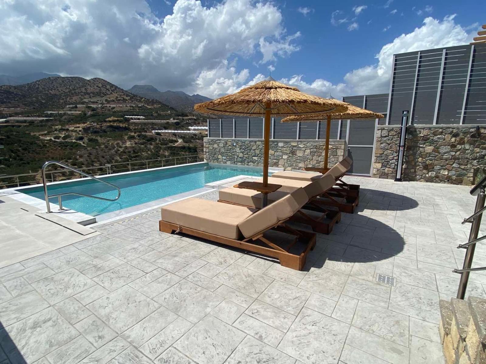 Mediterranean View Villa มากรีเยียลอส ภายนอก รูปภาพ