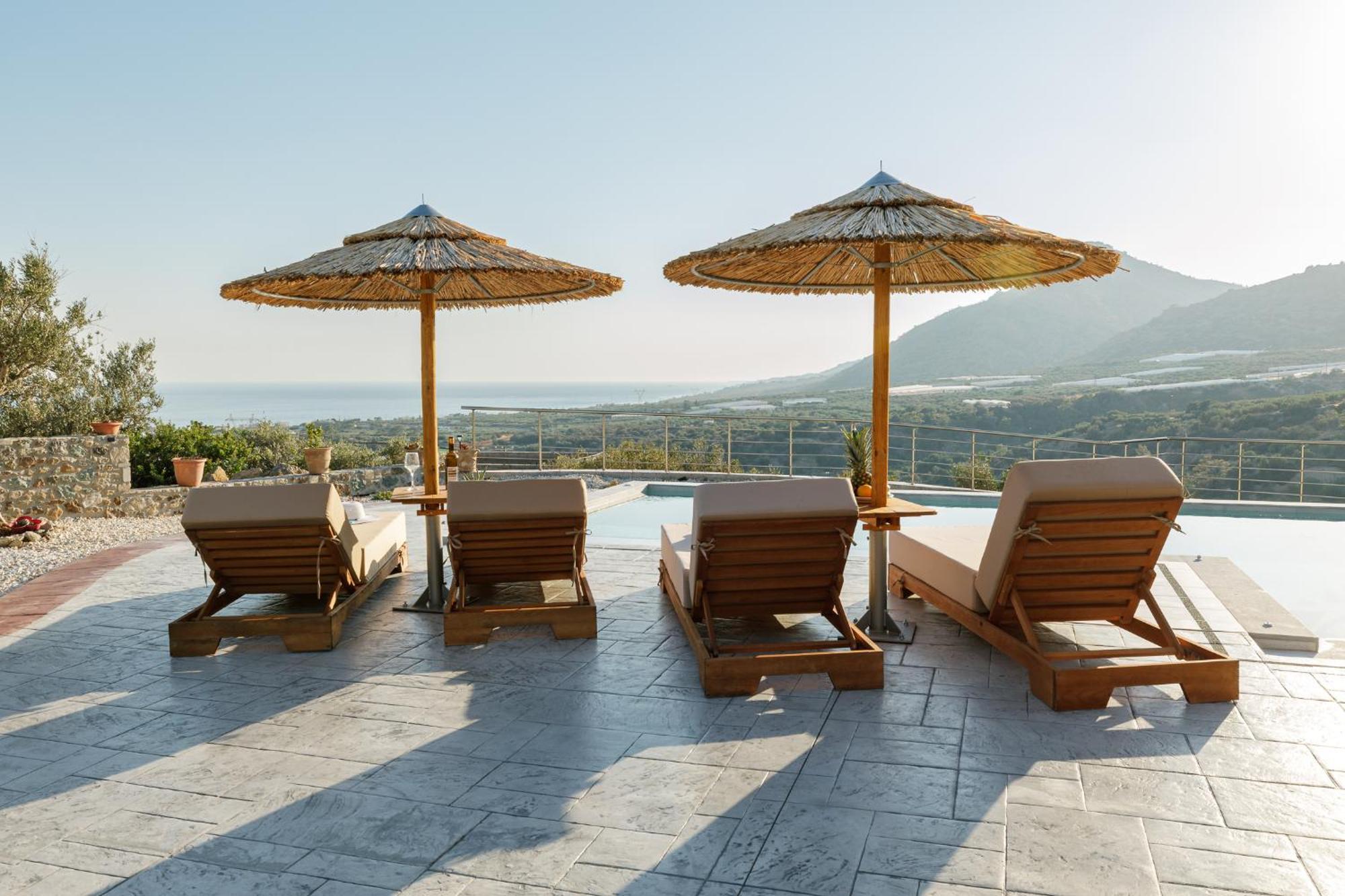 Mediterranean View Villa มากรีเยียลอส ภายนอก รูปภาพ