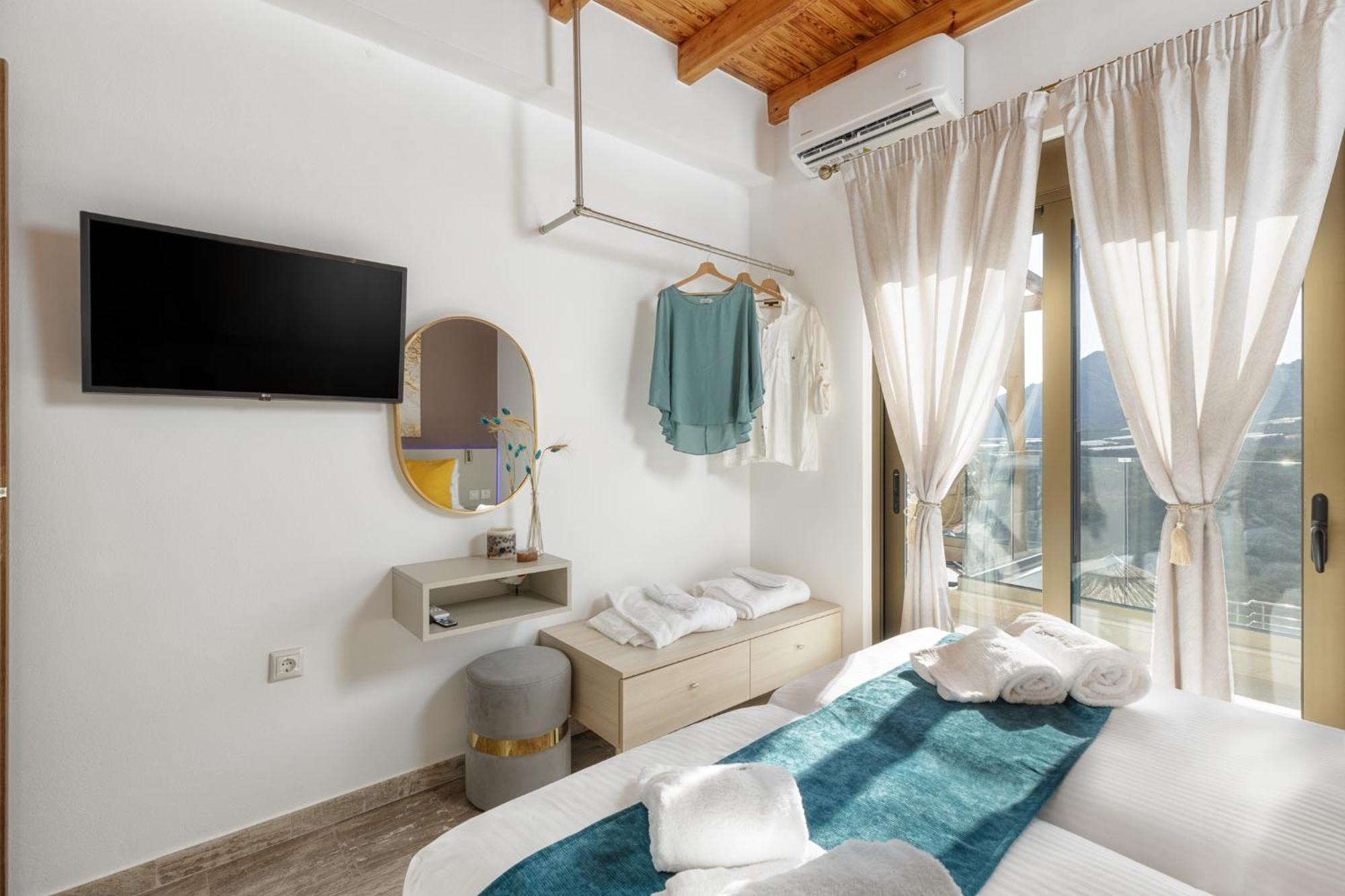 Mediterranean View Villa มากรีเยียลอส ภายนอก รูปภาพ